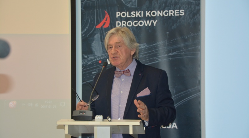 Prezes Zbigniew Kotlarek otwiera obrady Forum w Zakopanem. Fot.PKD